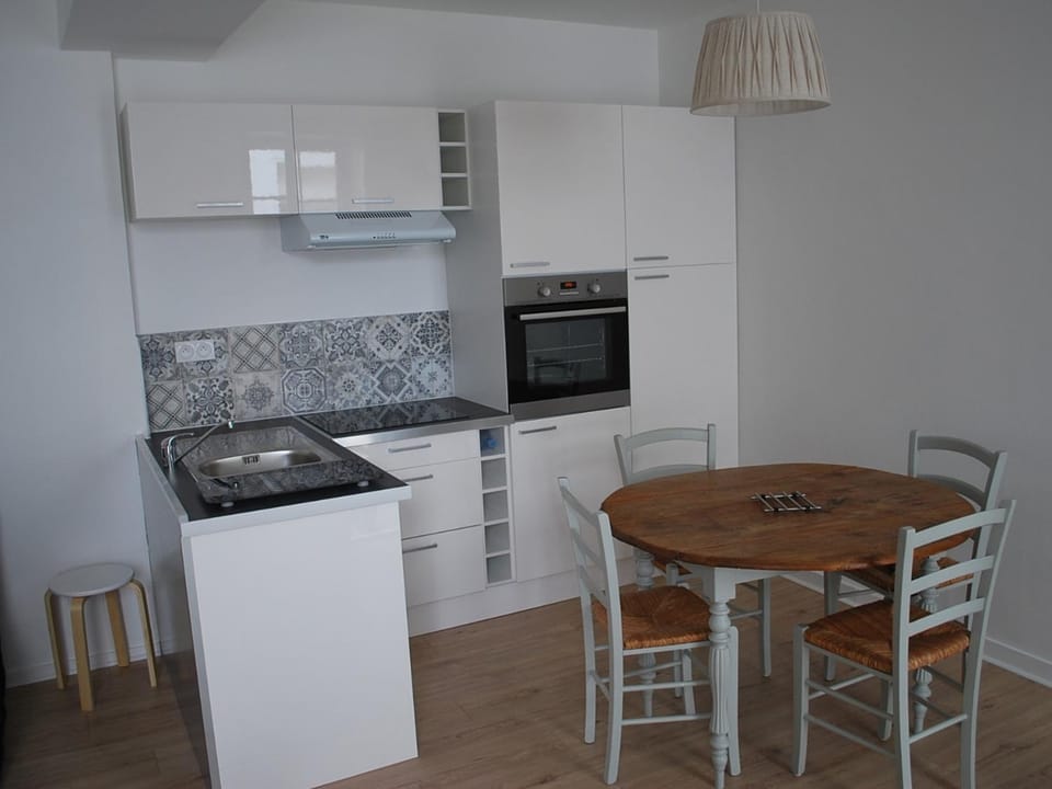 Maison 2 chambres, accès direct plage, centre-ville des Sables-d'Olonne - FR-1-197-356 Apartment in Les Sables-d'Olonne