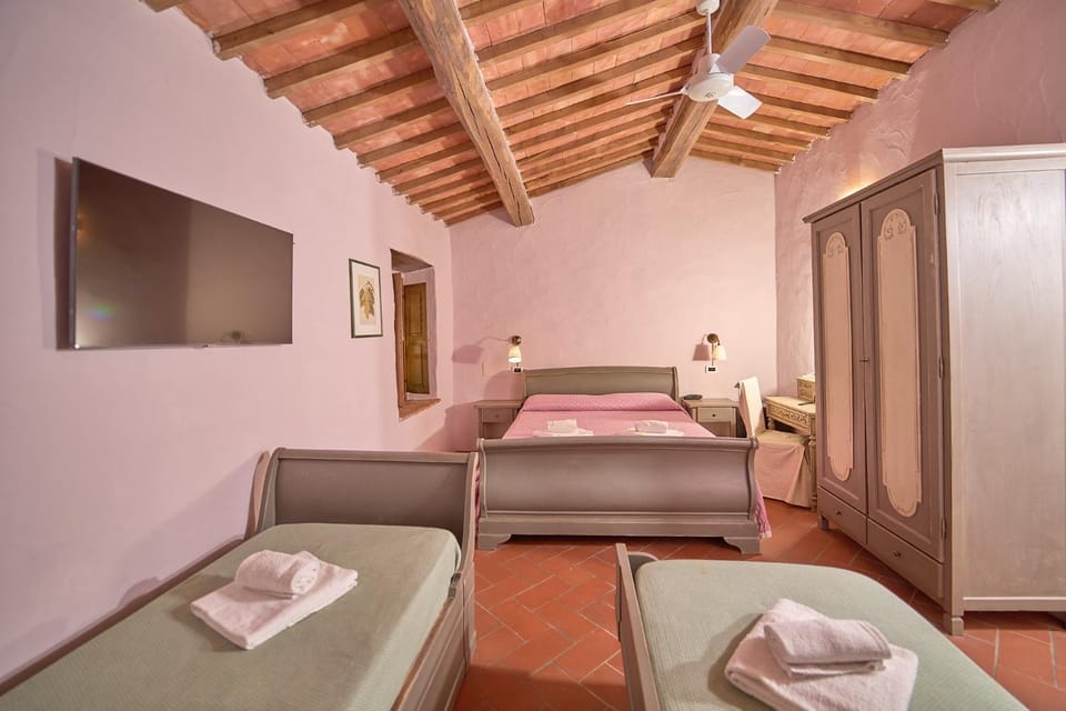 Bed, Photo of the whole room, Bedroom, towels, wardrobe