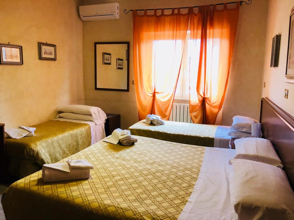 Bed, Bedroom, air conditioner
