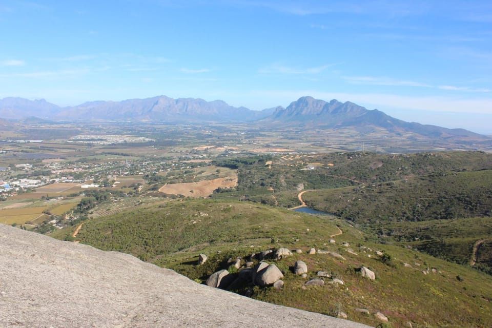 Off site, Day, Natural landscape, Summer, Hiking, Hiking