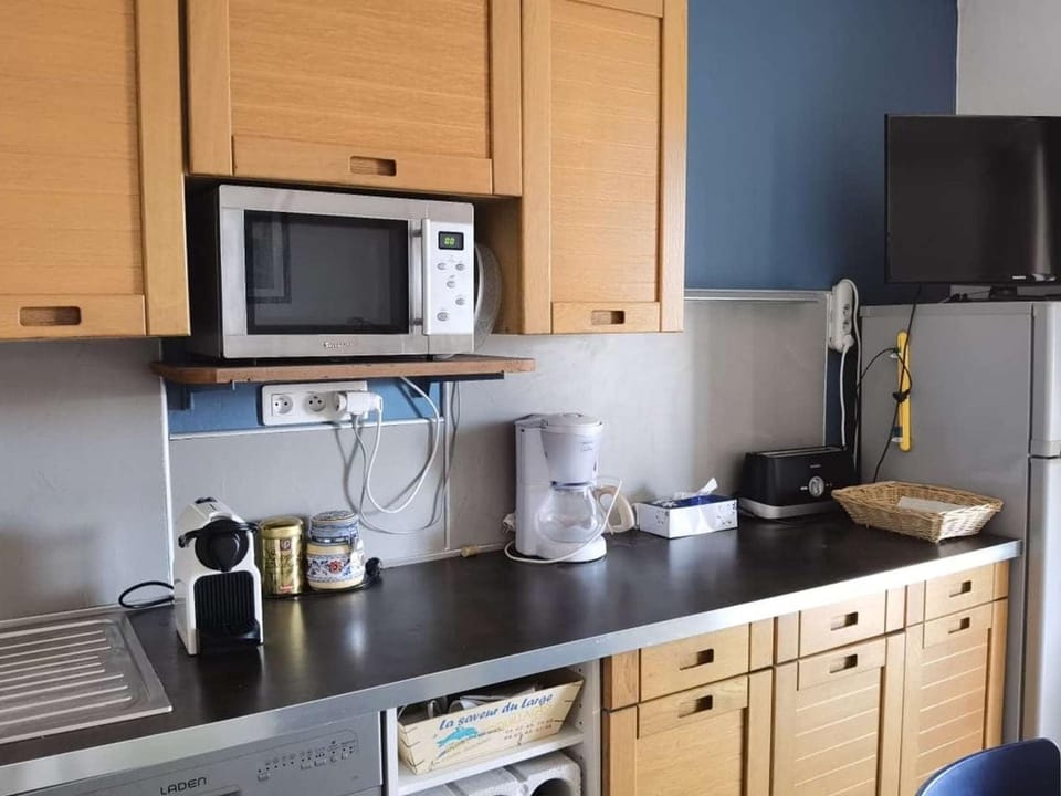 Duplex climatisé avec terrasse, 6 couchages, cuisine équipée, barbecue et parking à Marseillan - FR-1-326-470 Apartment in Marseillan