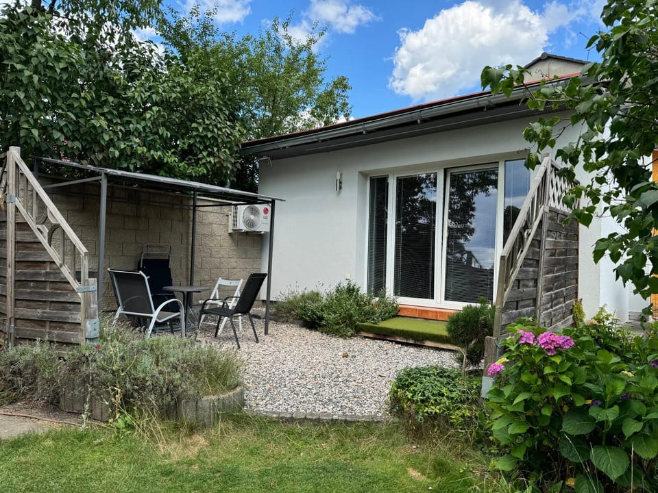 Property building, Patio, Garden, Garden view