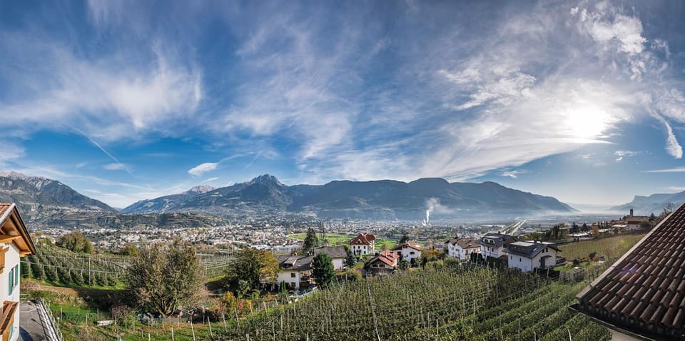 Nearby landmark, Day, Natural landscape, Mountain view