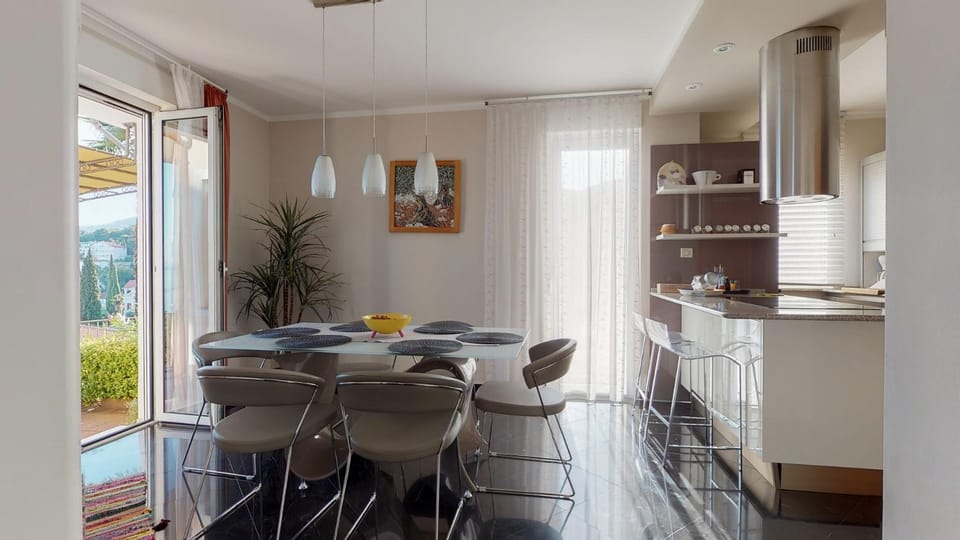 Villa Luppo Apartment in Primorje-Gorski Kotar County