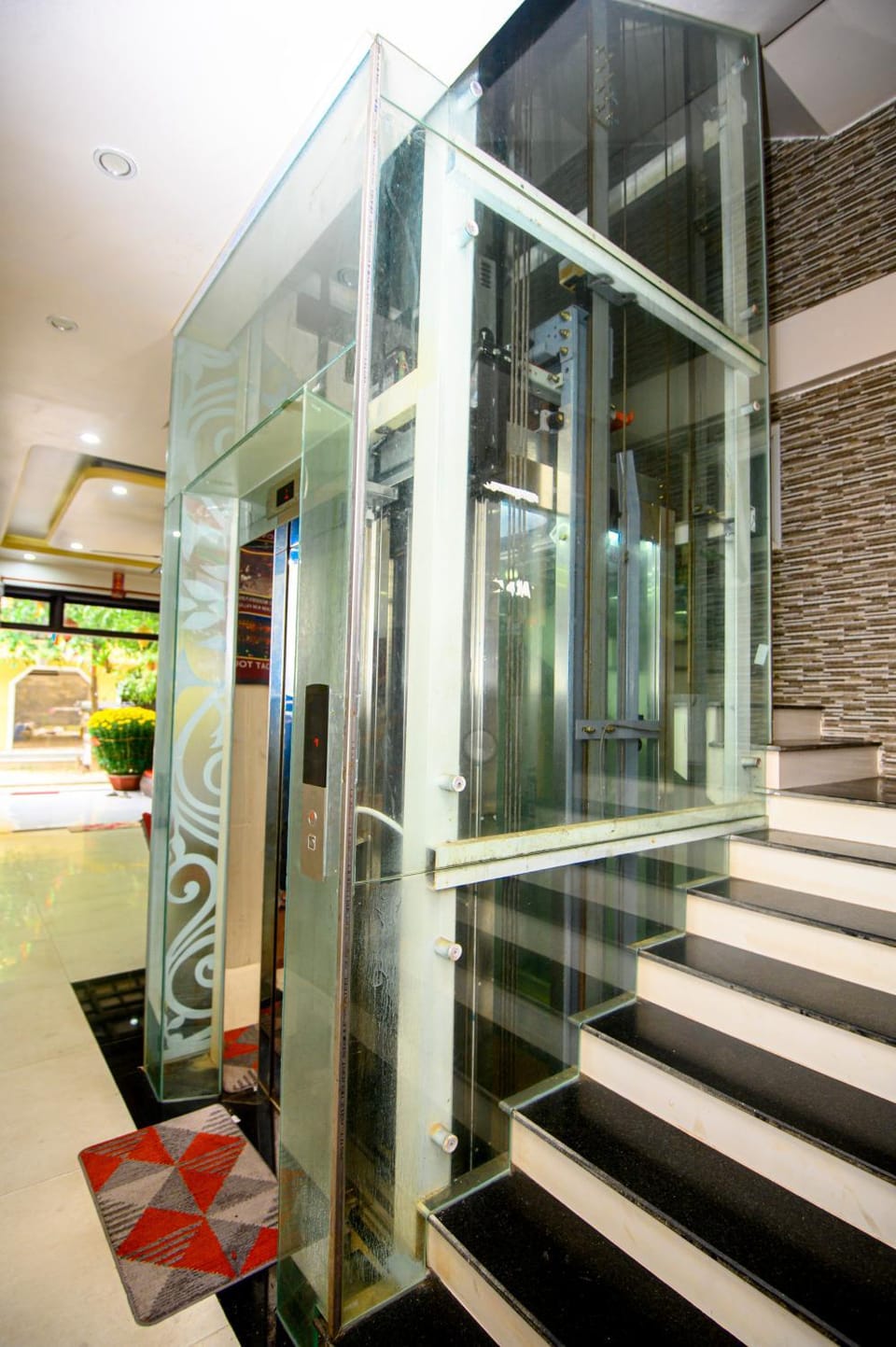 elevator