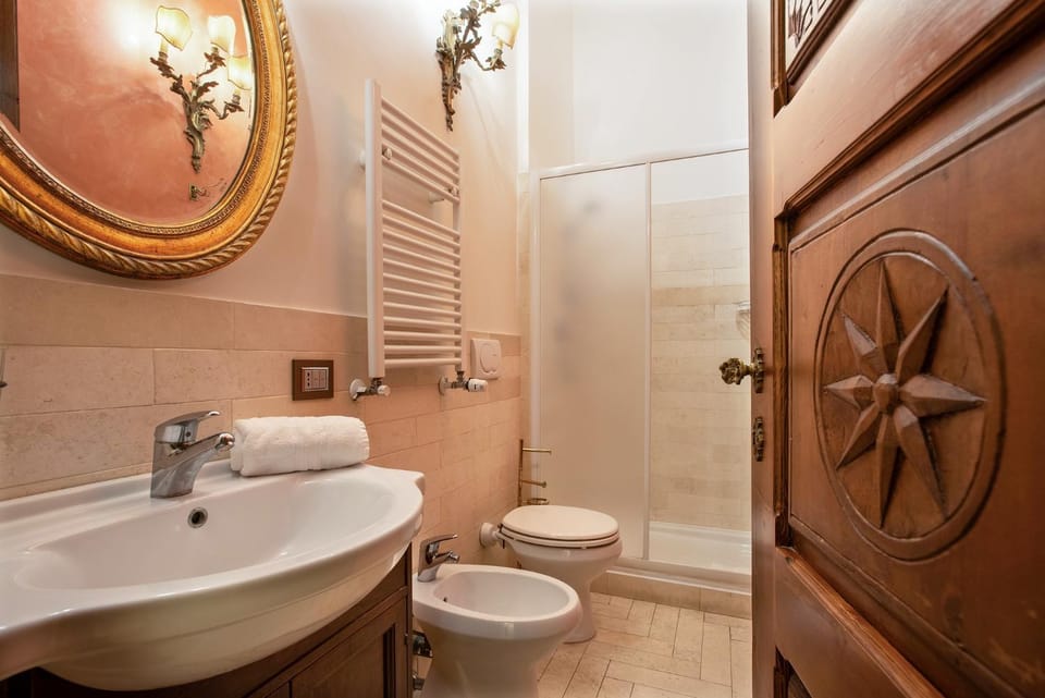 Shower, Toilet, Bathroom, Decorative detail, bidet