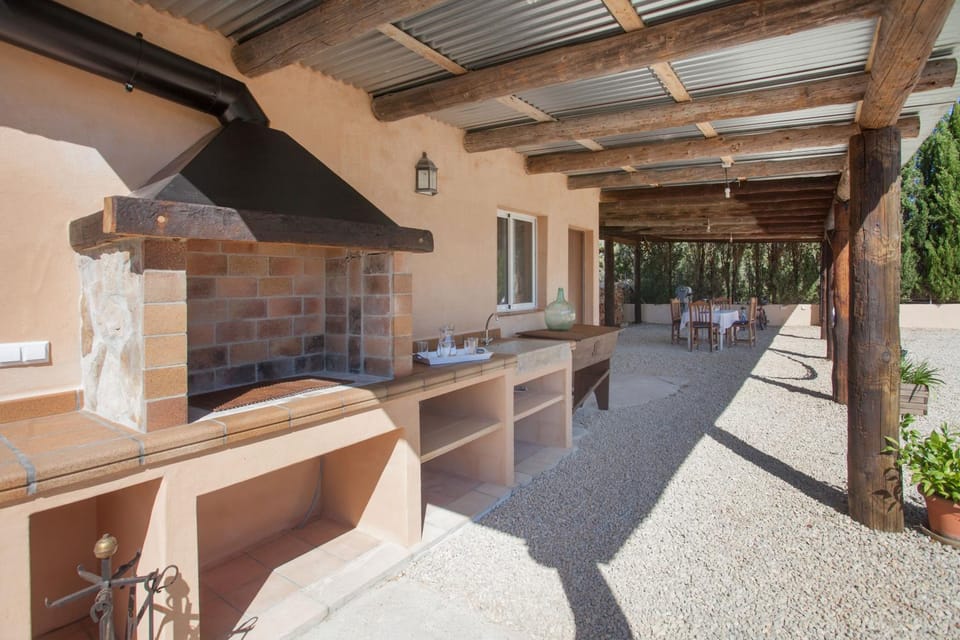 BBQ facilities, Balcony/Terrace
