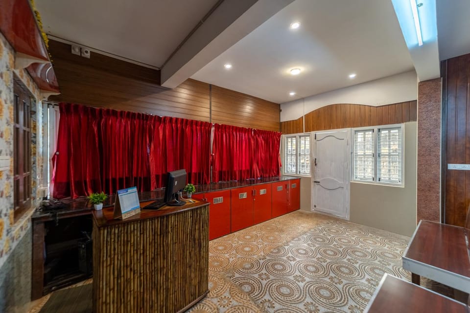 Property building, Lobby or reception