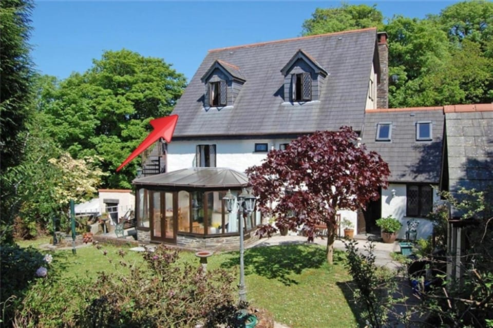 Property building, Garden
