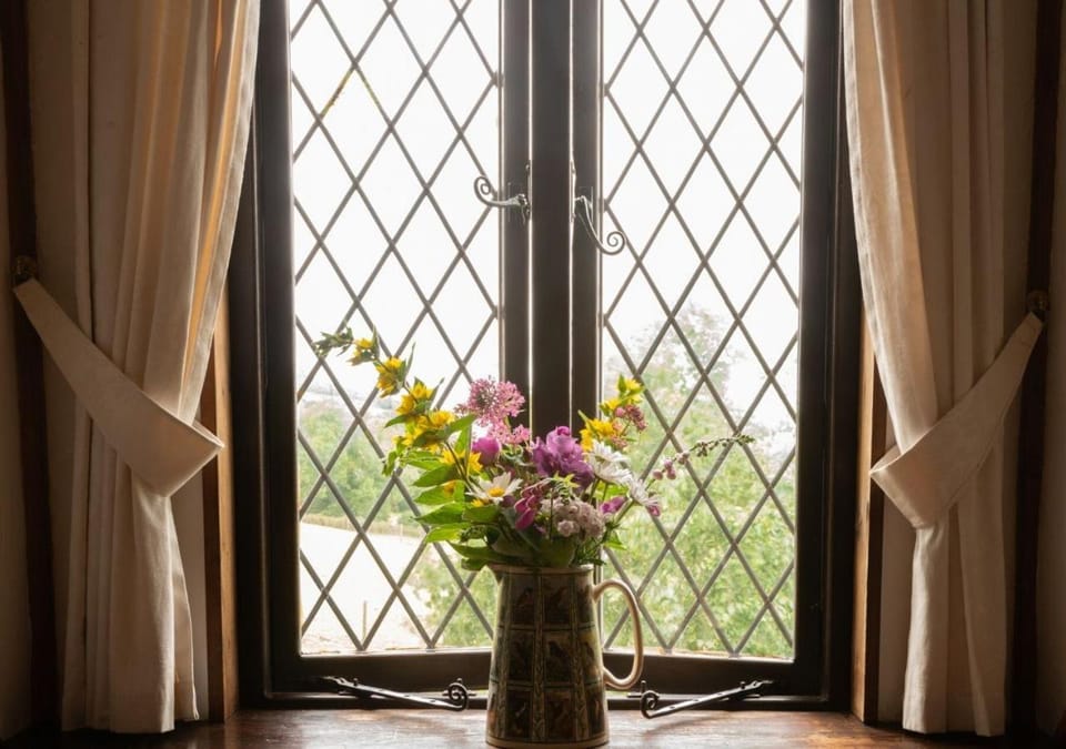 Living room, Garden view
