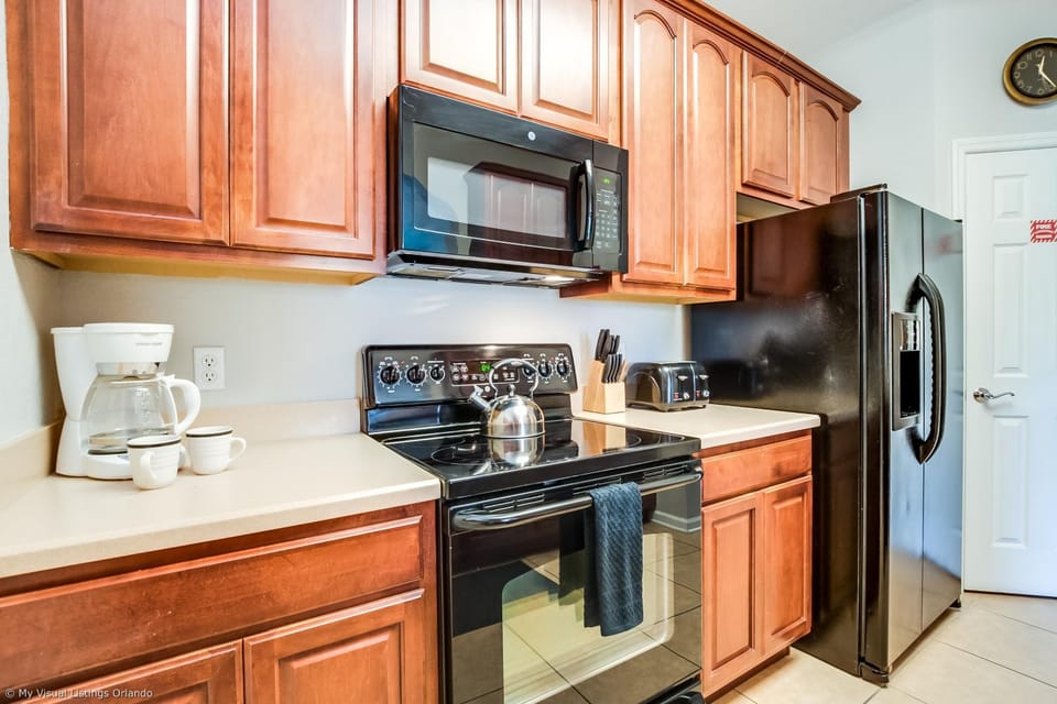 Spacious Vista Cay Condo, near Resort Pool Apartment in Highlands Reserve
