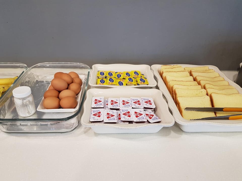 American breakfast