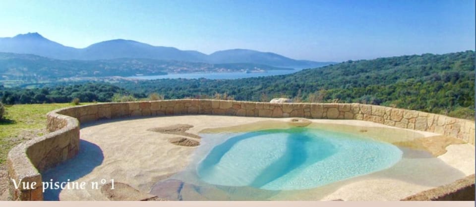 Sea view, Swimming pool