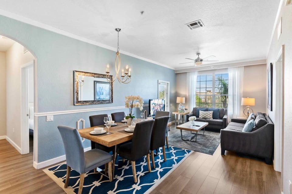 Modern Vista Cay Condo, near Universal Studios Apartment in Orlando