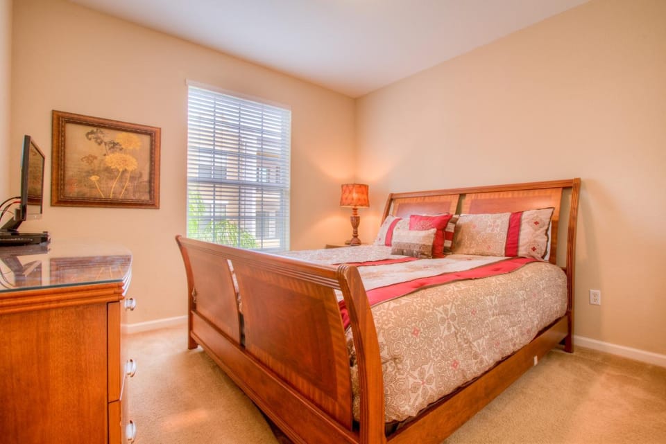 Lovely Vista Cay Resort Condo, Near ClubhousePool Apartment in Highlands Reserve