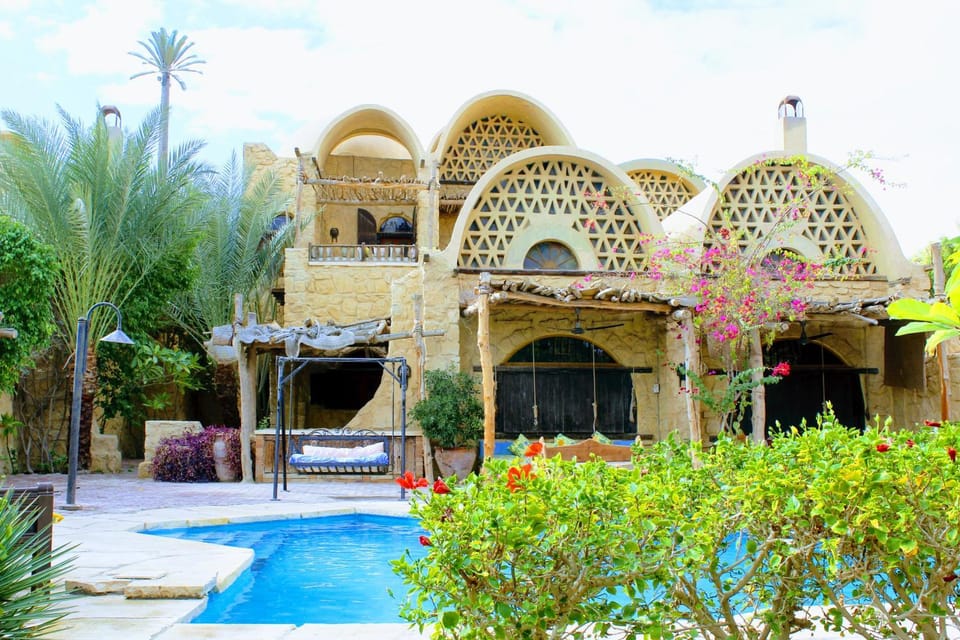 Property building, Facade/entrance, Swimming pool