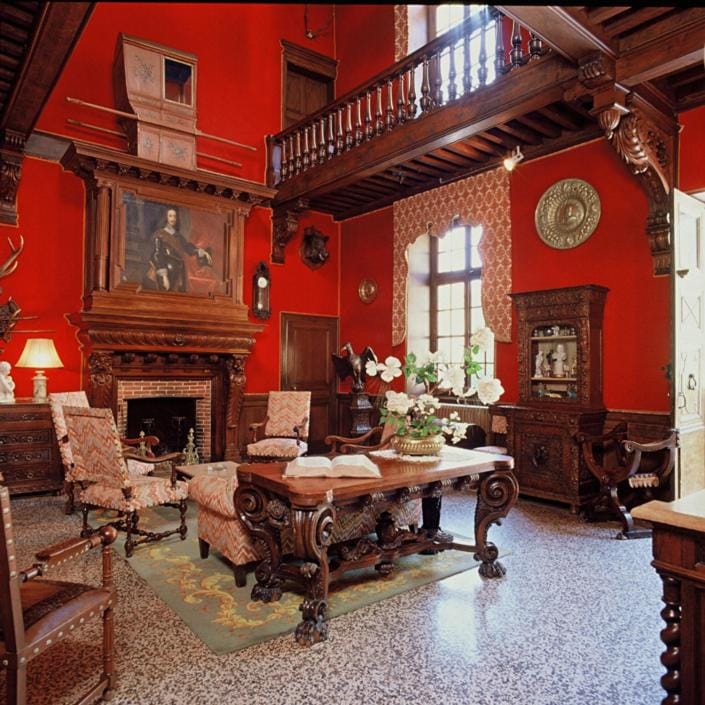Lounge or bar