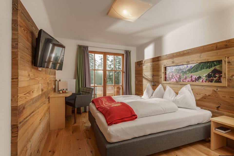 View (from property/room), Photo of the whole room