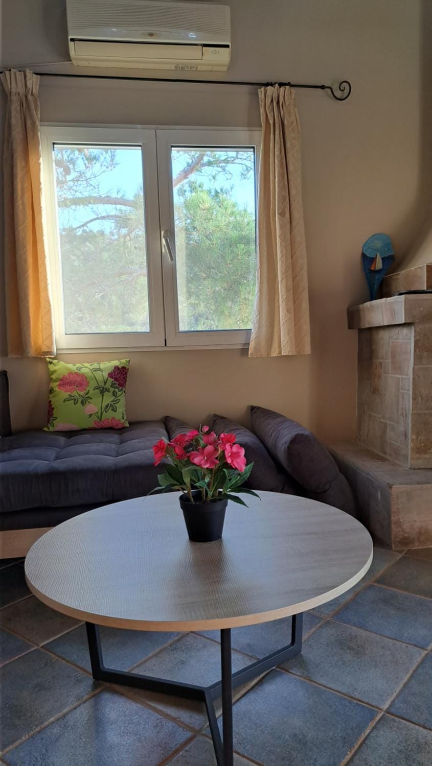 Βlueview House in Argolis, Greece