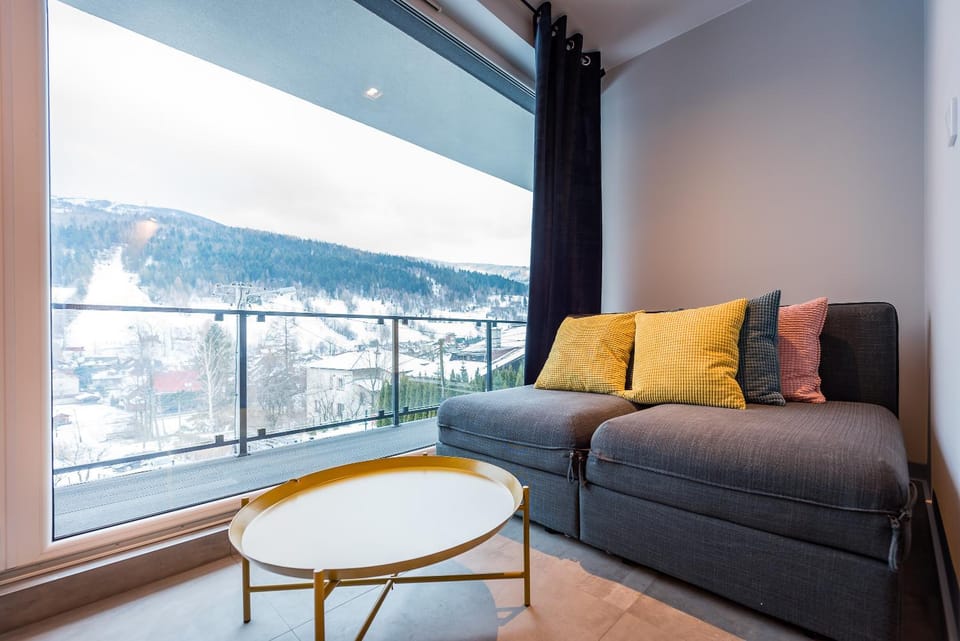 Seating area, Mountain view