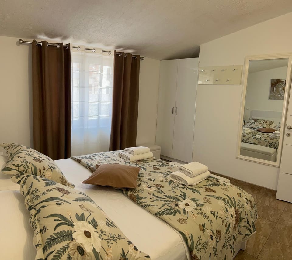 Apartment Sea Life Apartment in Makarska