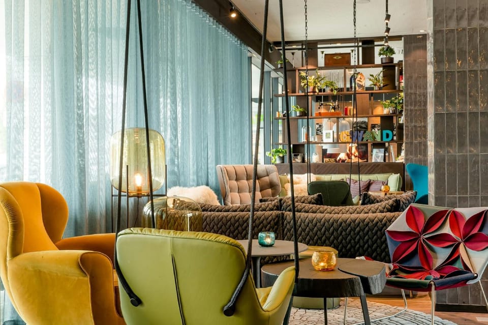 Lounge or bar