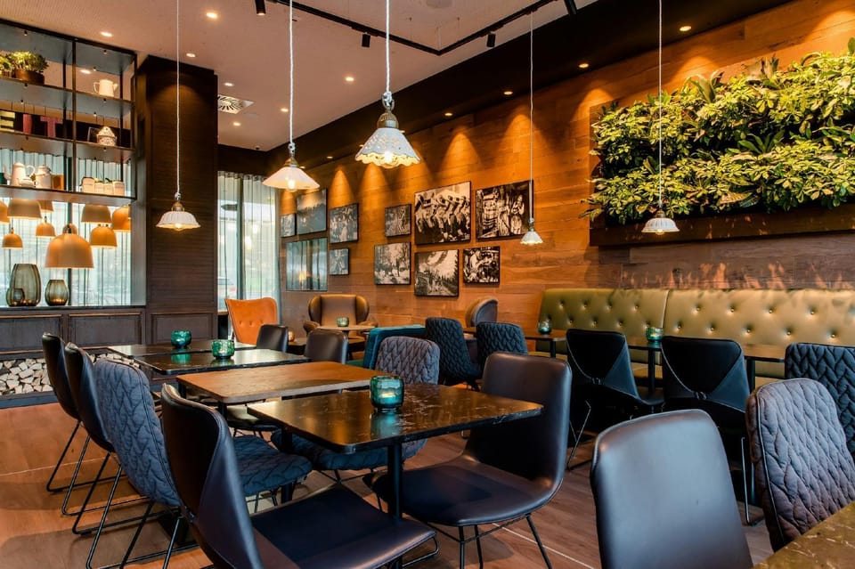 Lounge or bar