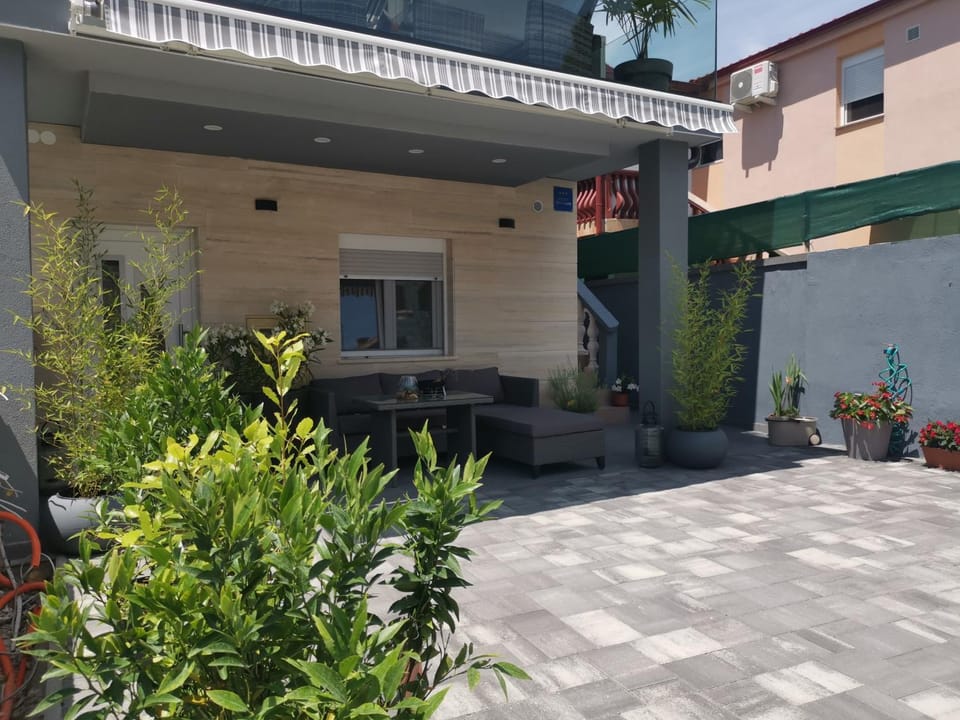 Apartmani Šarm Apartment in Zadar County