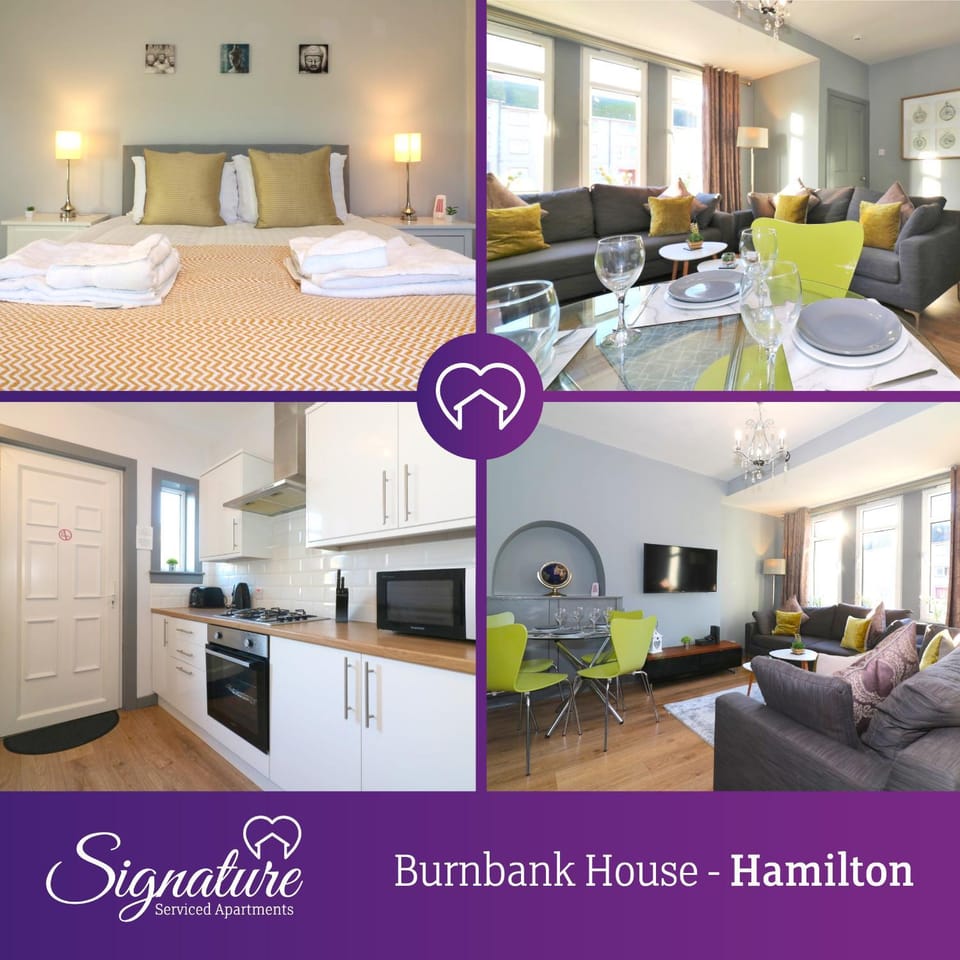 Bathroom, Kitchen or kitchenette, Living room, Seating area, Bedroom