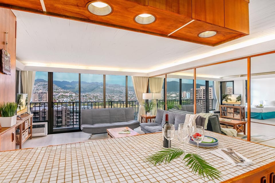 Living room, Dining area
