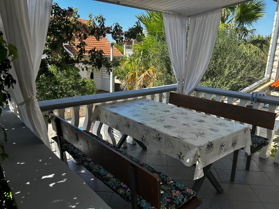 Apartman Mira Apartment in Zadar County