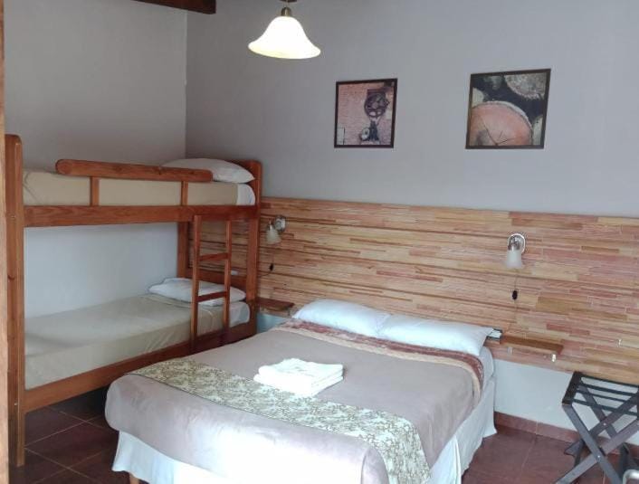 Hostería Montes Bed and Breakfast in Misiones Province, Argentina