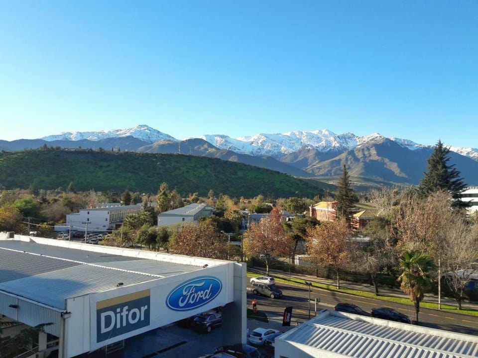 Lotus Blanc Studio- w/ Mountain View, Pool and Gym Apartment in Las Condes