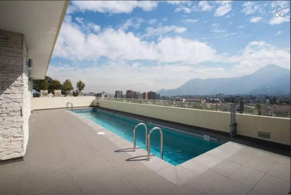 Lotus Blanc Studio- w/ Mountain View, Pool and Gym Apartment in Las Condes
