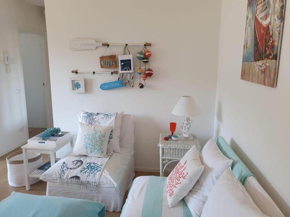 Welcome Traveller LA PERLA APARTMENTS Apartment in Garda