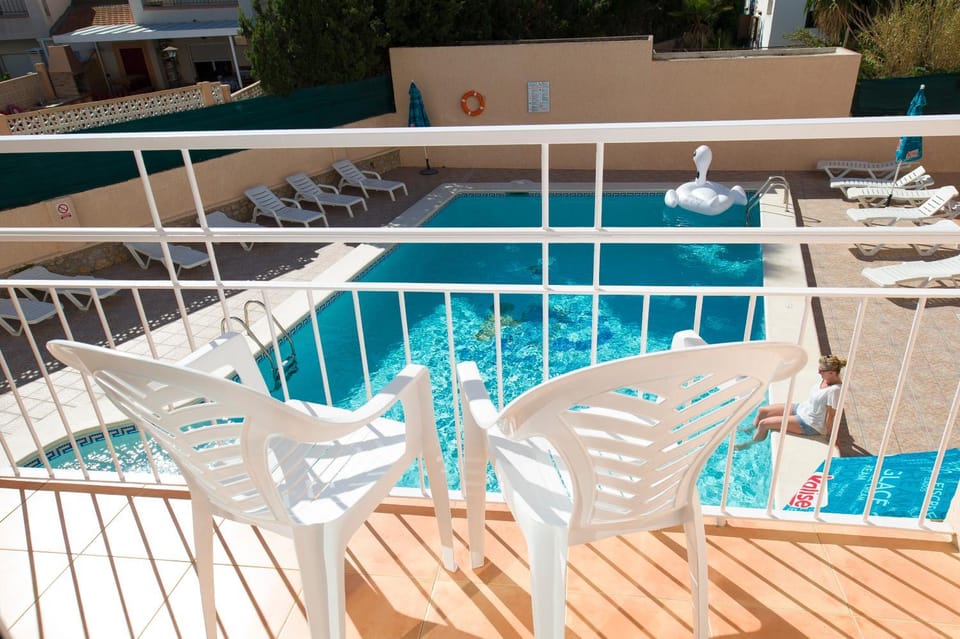 Balcony/Terrace, Swimming pool, Swimming pool