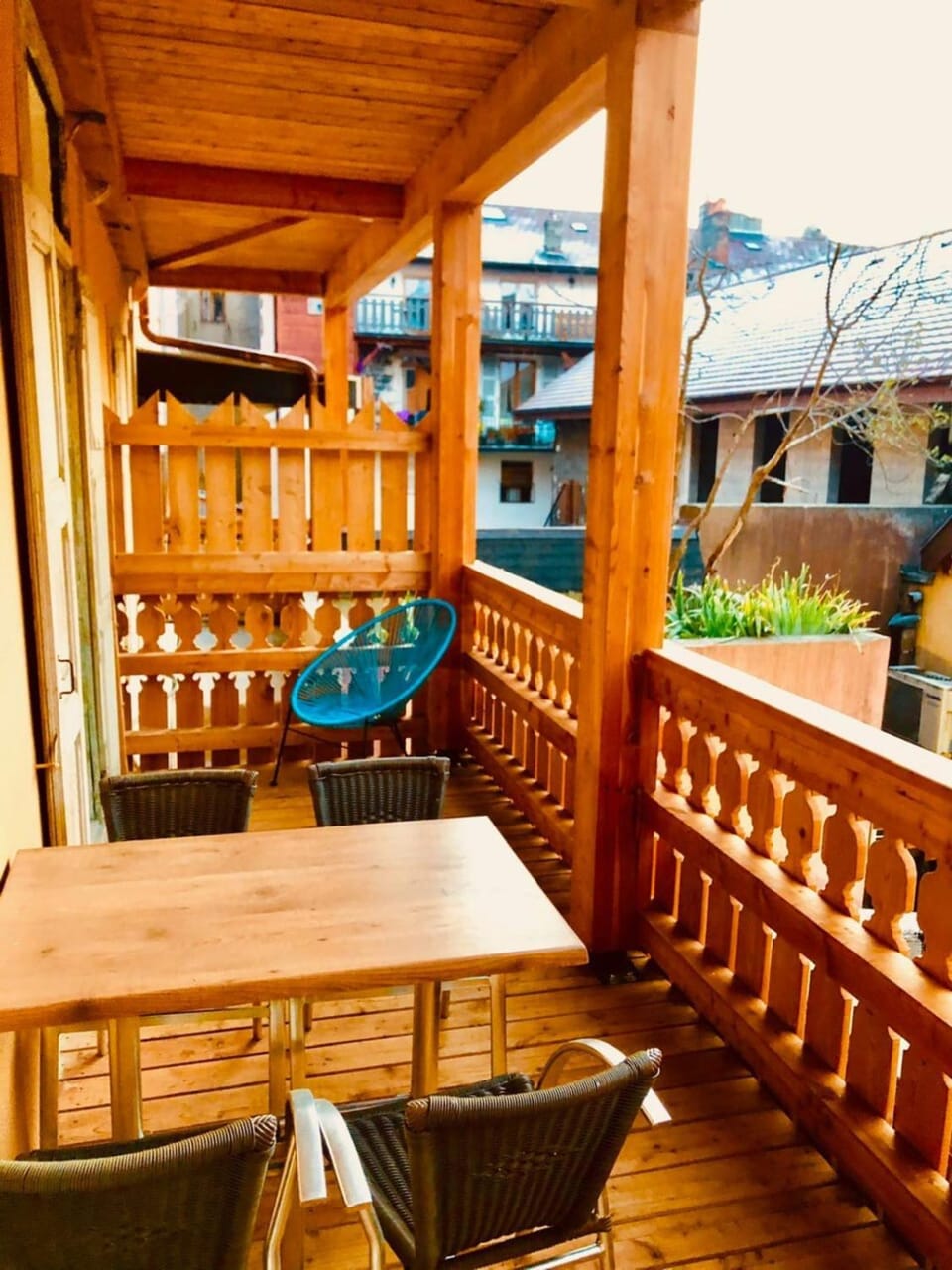 Le Royale w balcony Apartment in Annecy
