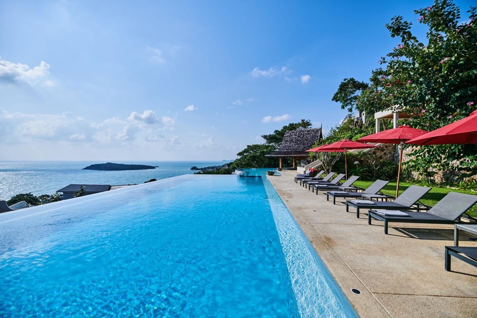 Day, Natural landscape, Pool view, Sea view, Swimming pool, sunbed