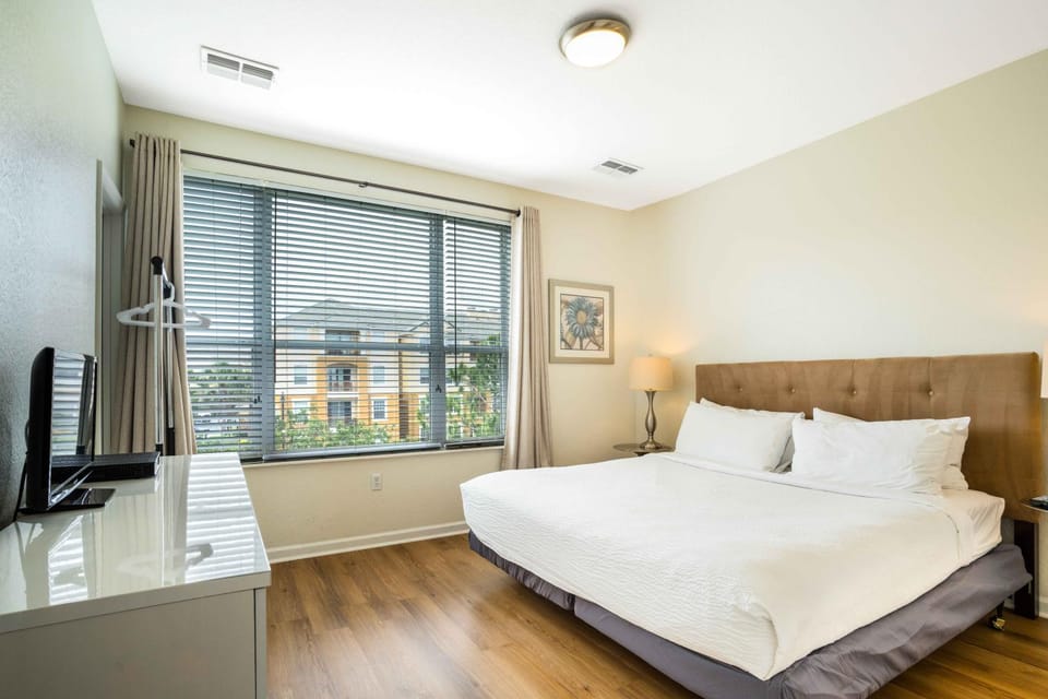 3-Story Townhome at Vista Cay Resort House in Orlando