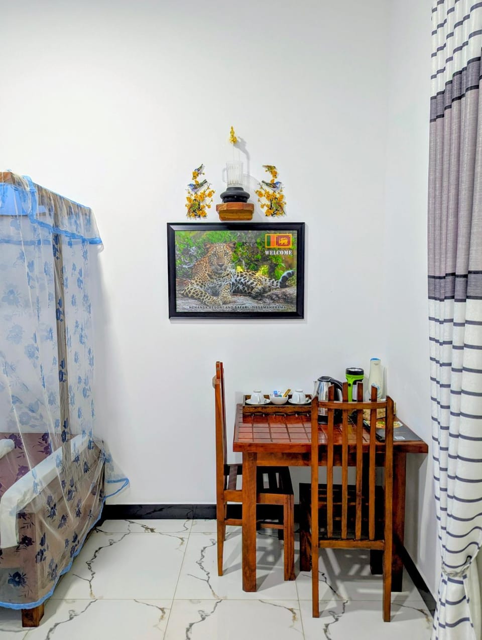 Coffee/tea facilities, View (from property/room), Seating area, Bedroom