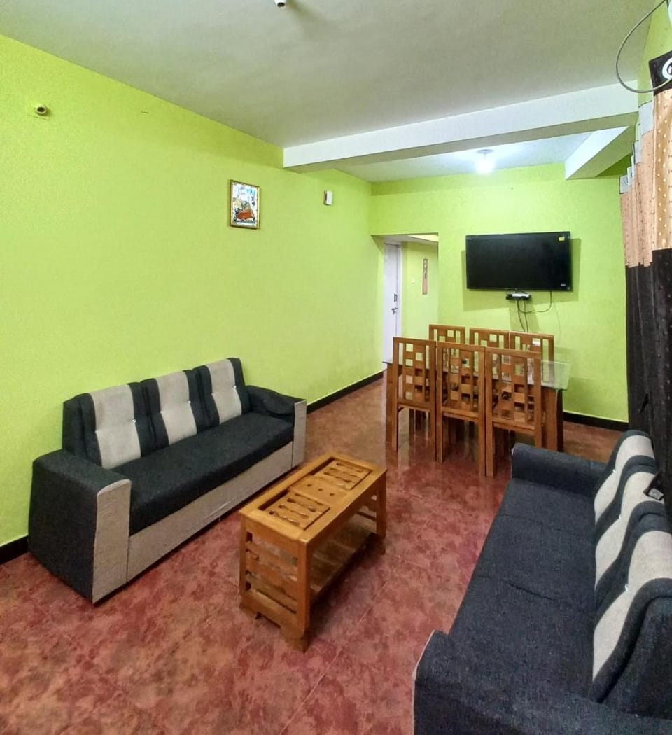 smile stone individual cottage Hotel in Ooty