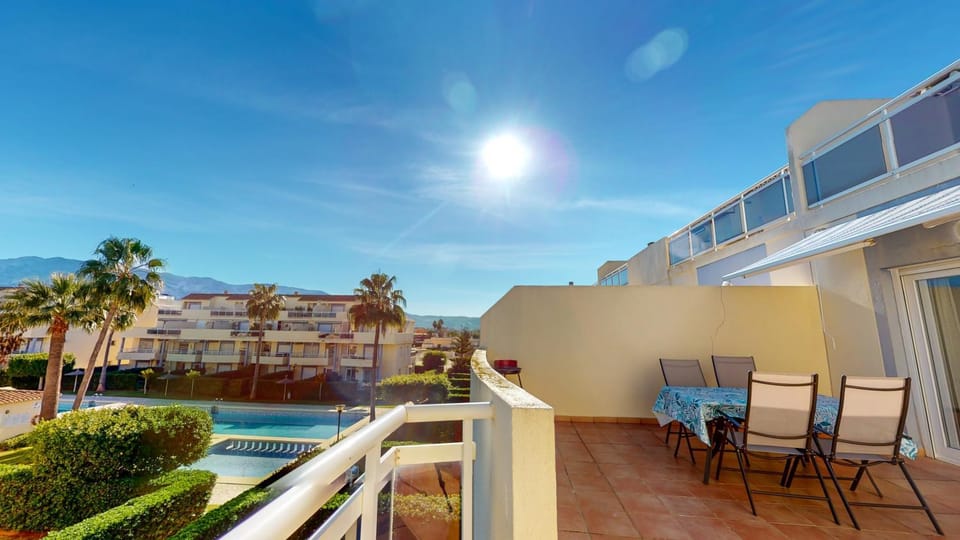 Property building, Patio, Day, Natural landscape, View (from property/room), Balcony/Terrace, Dining area, Pool view, Swimming pool, sunbed
