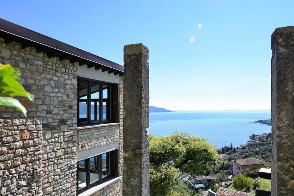 Lemon Garden Retreat Villa in Gargnano