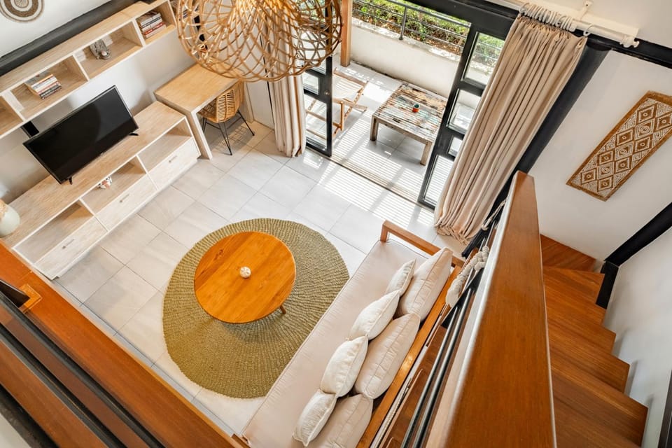 Communal lounge/ TV room, Living room, Seating area, Dining area