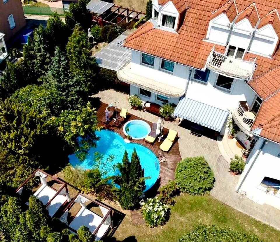Facade/entrance, Bird's eye view, Garden, Garden view, Pool view