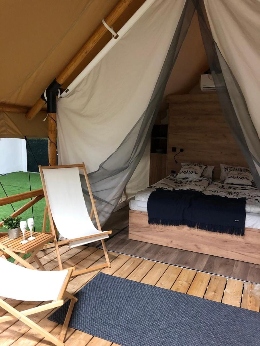 Gålö Havsbad - Resort and Holiday Cottages Campground/ 
RV Resort in Stockholm County