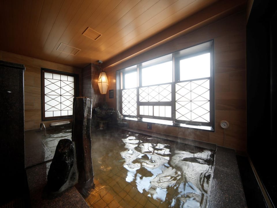 Hot Spring Bath, Public Bath