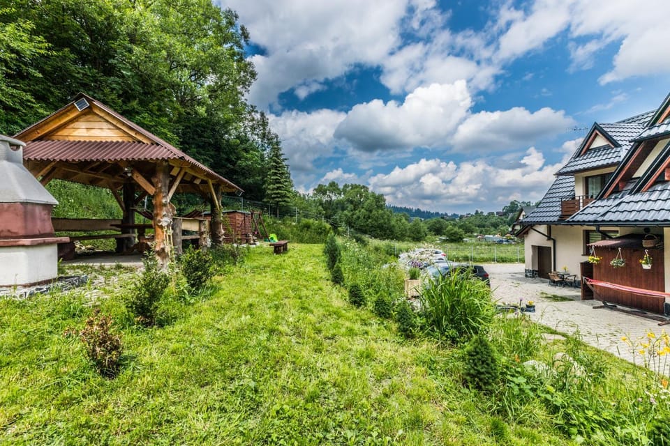 Property building, BBQ facilities, Garden