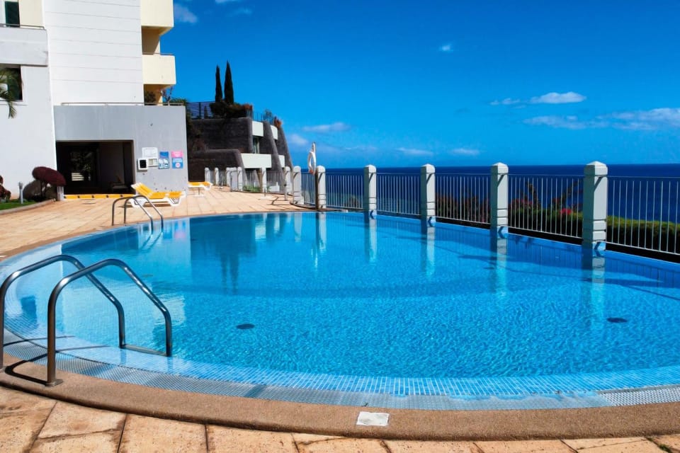 Falesia Apartment - Pool & Sea View by LovelyStay Apartment in Funchal