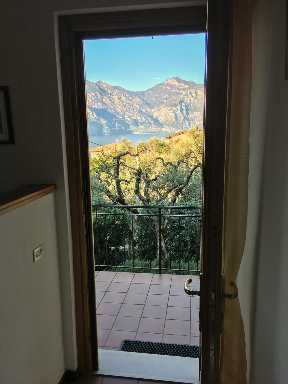 Facade/entrance, Garden view, Lake view